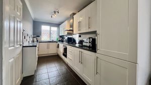 Photo 27- click for photo gallery